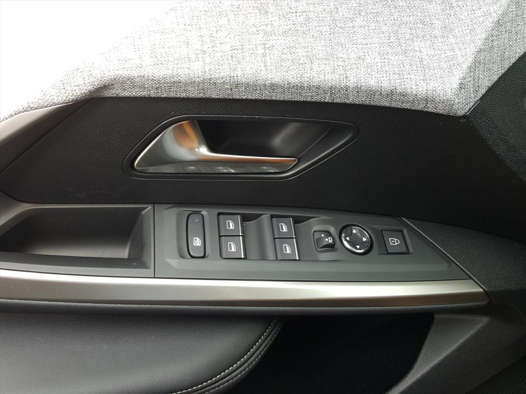 Peugeot E-3008 ev 73 kwh 210pk gt avantage apple carplay & android auto | n