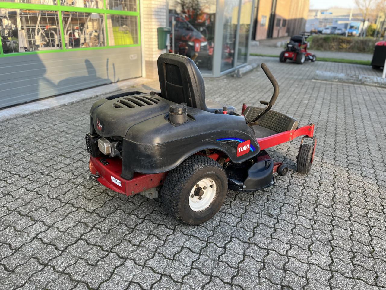 Toro zero turn zitmaaier
