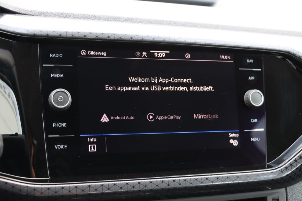 Volkswagen T-cross 1.5 tsi style business r