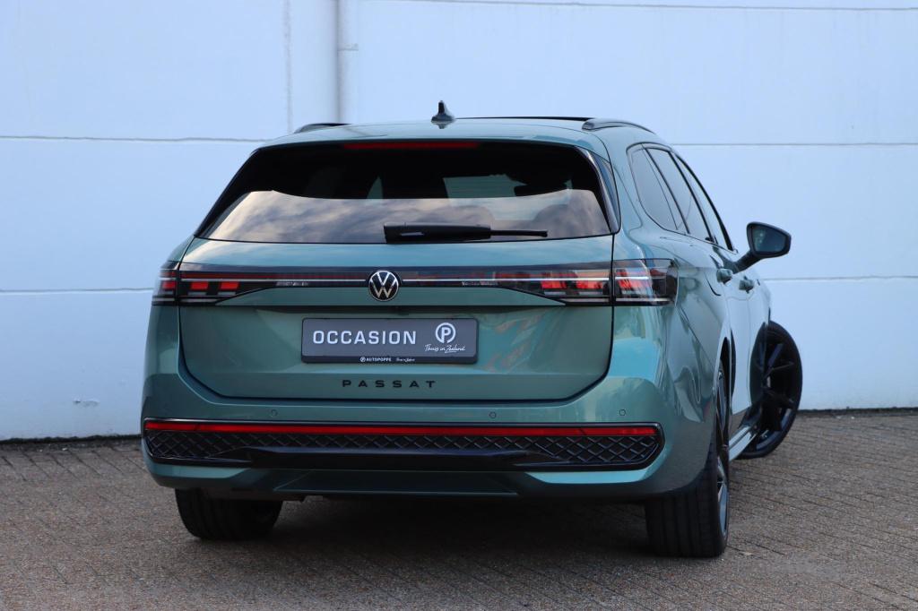Volkswagen Passat variant 1.5 etsi r-line business dsg7 150pk
