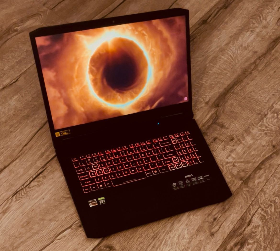 Gaming Laptop Nitro 5 17,3" - Ryzen - RTX 3060 - SSD - 144Hz