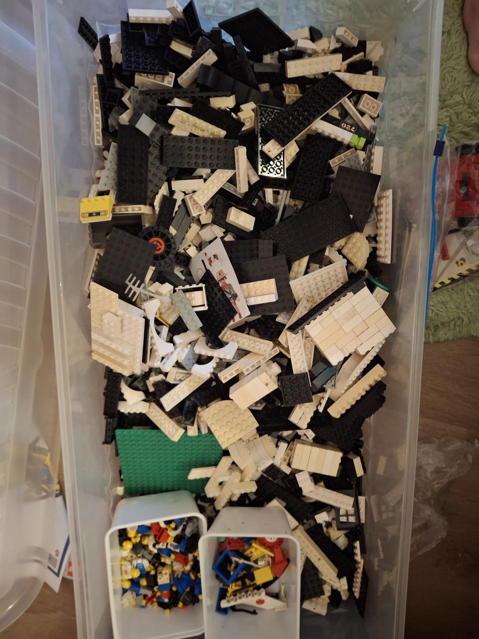 12 kilo lego