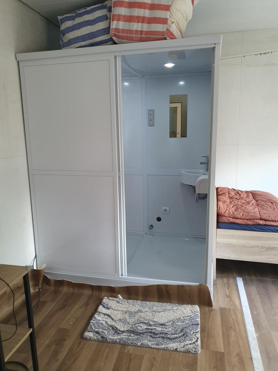 Big Move mobiele badkamer incl. vuilwater pomp FLO300 IP54