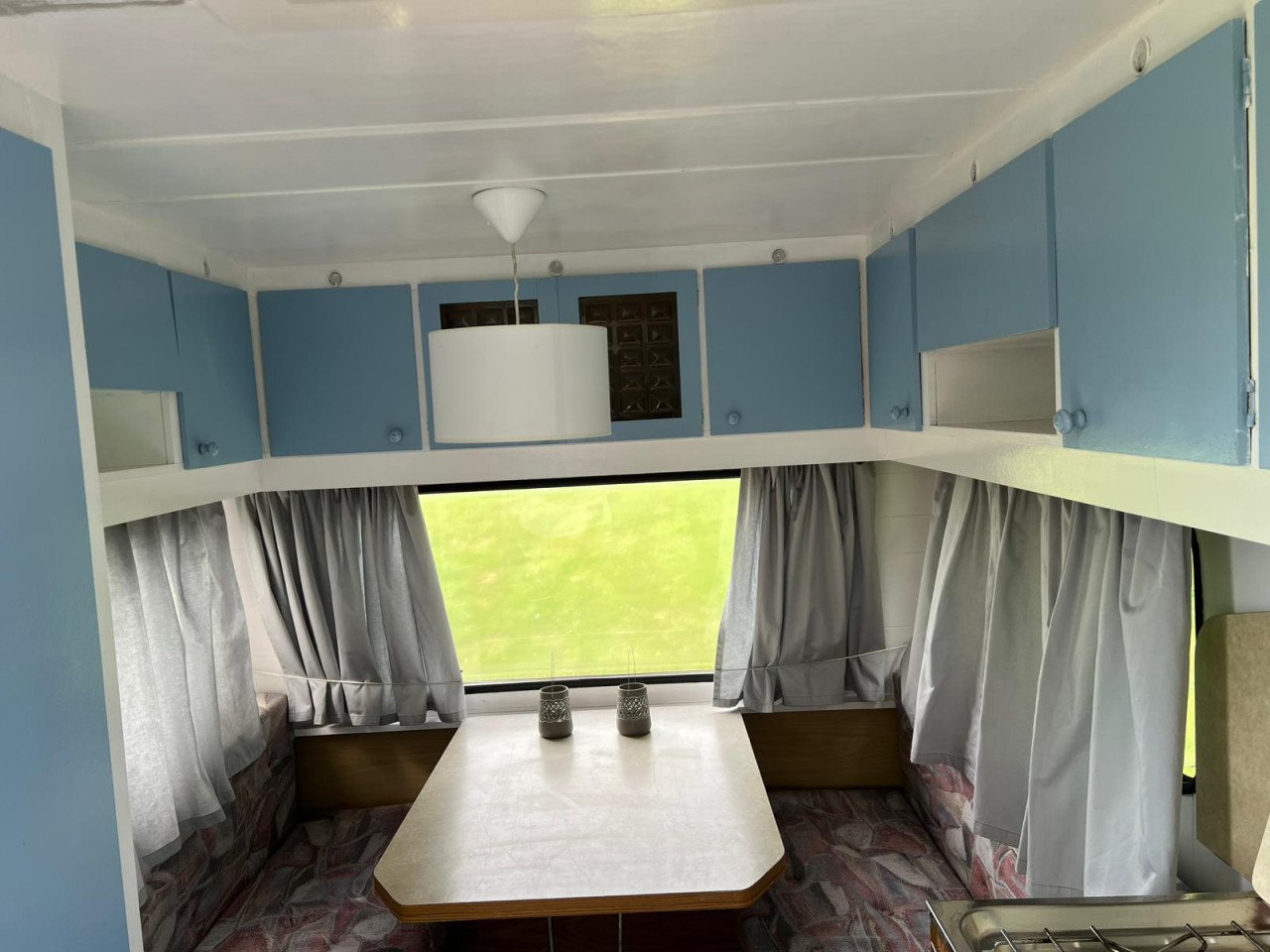 Retro King Caravan