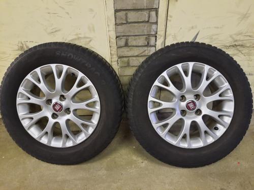 2 stuks aanhangwagen velgen met goede band. 4x100 aanhanger Fiat Opel
