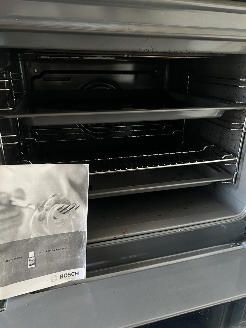 Bosch gasfornuis met elektrisch 3D hetelucht oven 85x60 cm.