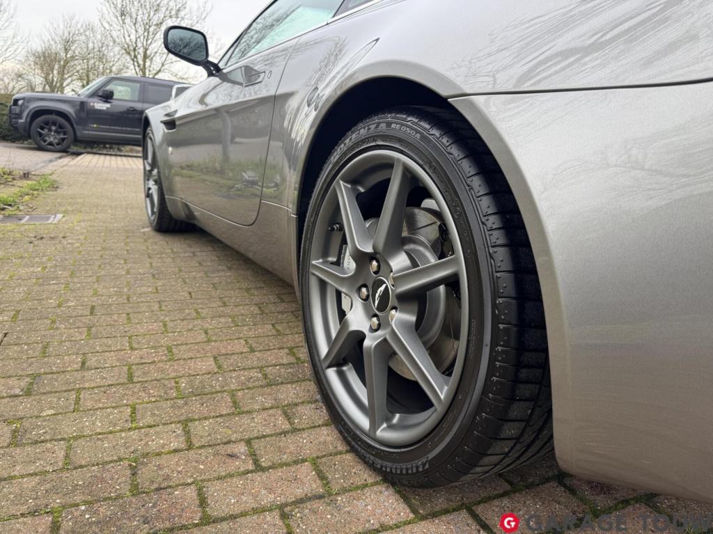 Aston Martin V8 Vantage 4.3 v8 handgeschakeld, 55000km!