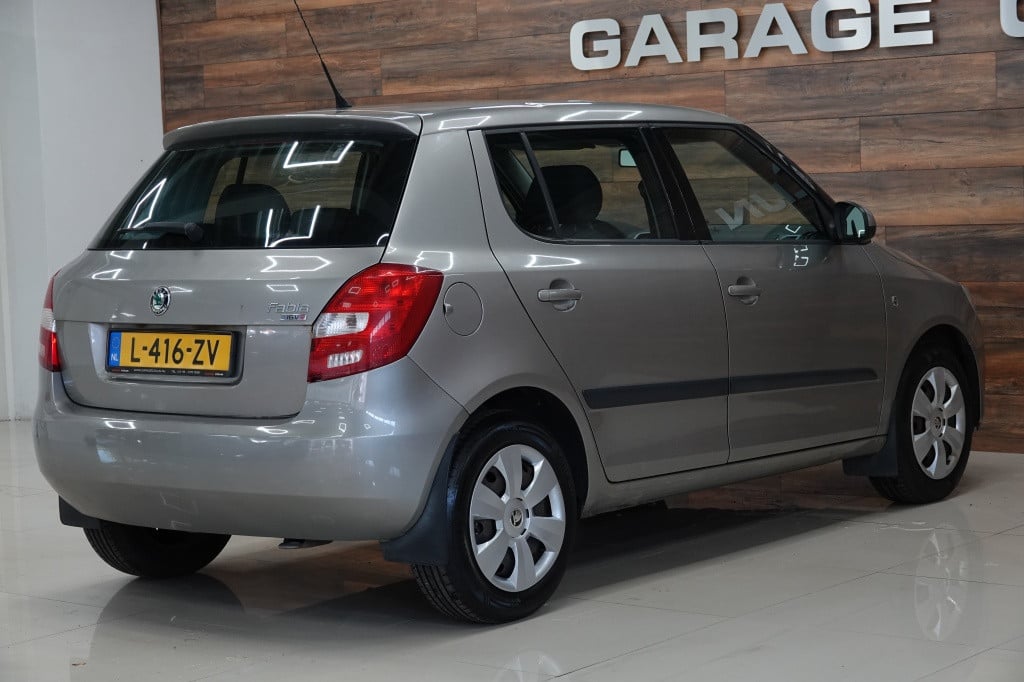 Skoda Fabia combi 1.6-16v ambiente | cruise | stoelverw. |