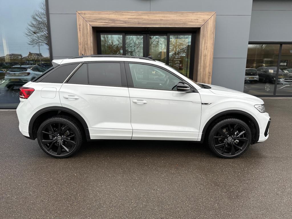Volkswagen T-roc 1.5 tsi r-line | black style | panoramadak | 19 inch | cam