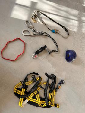 Klimgordel met assecoires