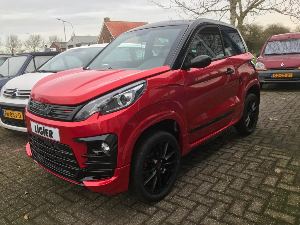Ligier Js60 brommobiel l sport ultimate sun dci 492 (nieuw)