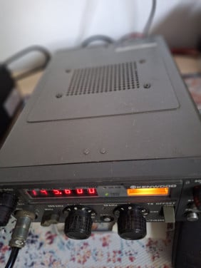 Kenwood  TR7400A