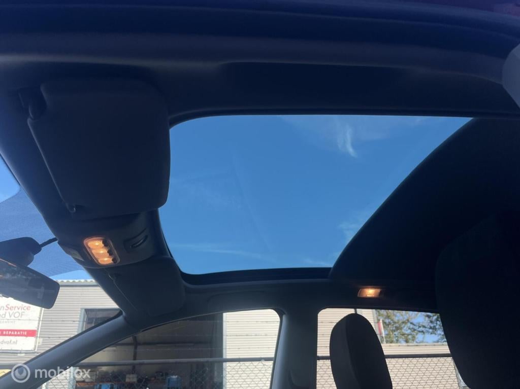 Nissan Qashqai 1.6 connect edition