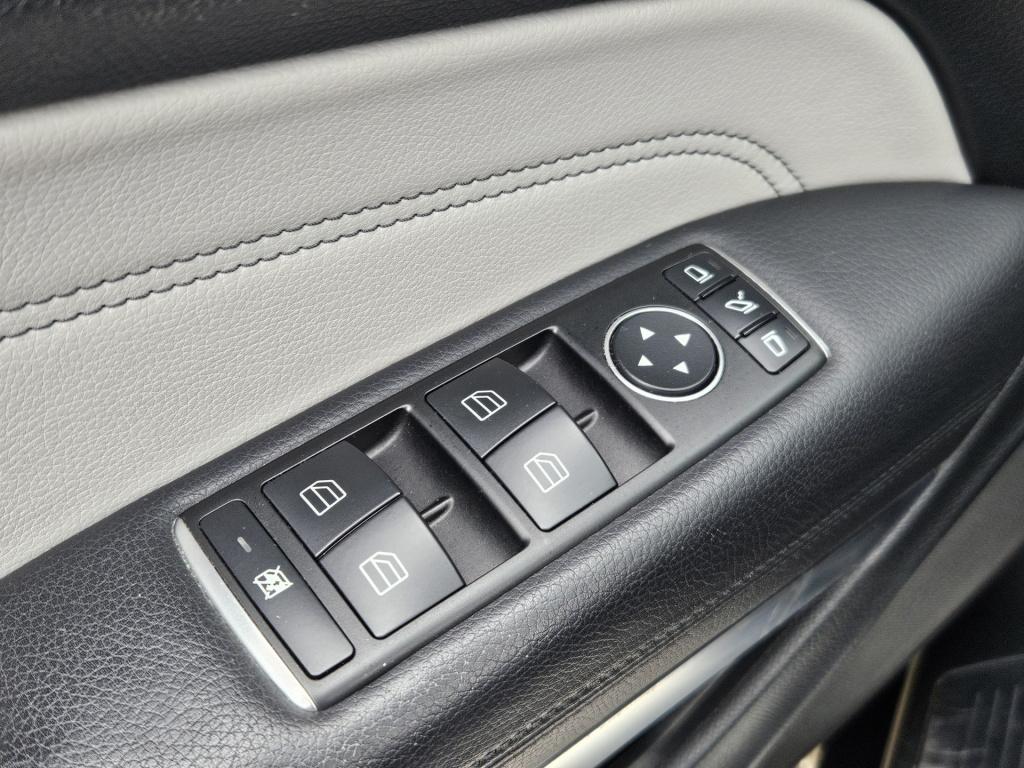 Mercedes-Benz E-Klasse cabrio 200 edition sport | stoel verw./koeling | nav