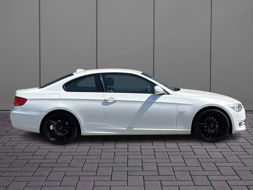 BMW 3-serie coupé 320i business line | parellak | navi | pdc | bi-xenon