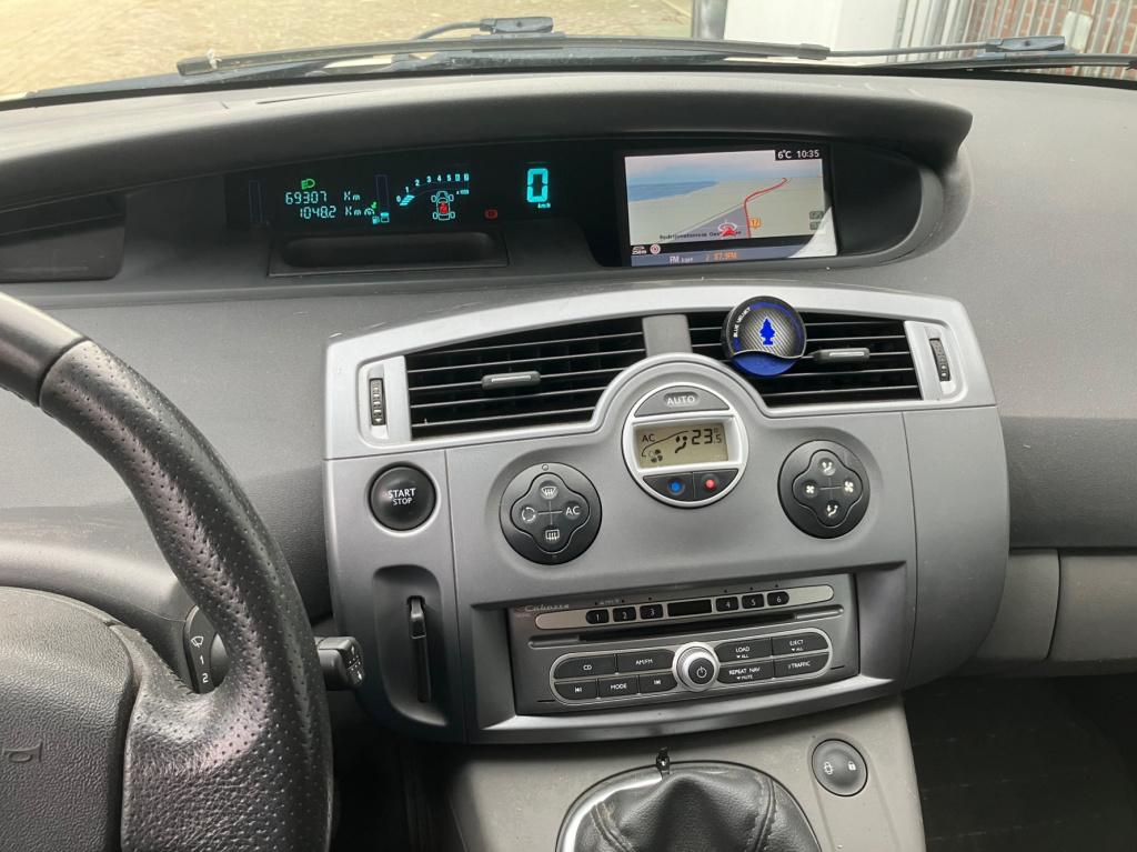 Renault Scenic 2.0-16v tech line navi.trekhaak