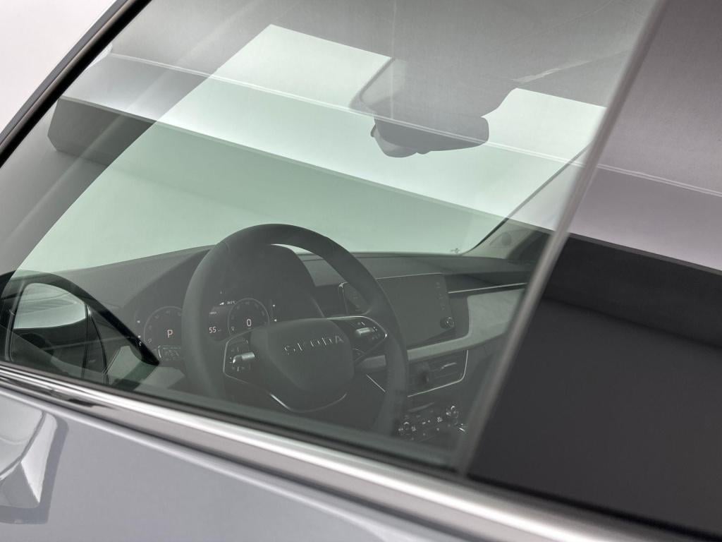 Skoda Kamiq business edition 1.0 tsi 85 kw / 115 pk suv 7 vers