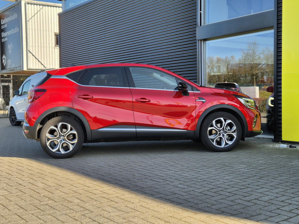 Renault Captur 1.6 e-tech plug-in hybrid 160 techno all season, camera, nav