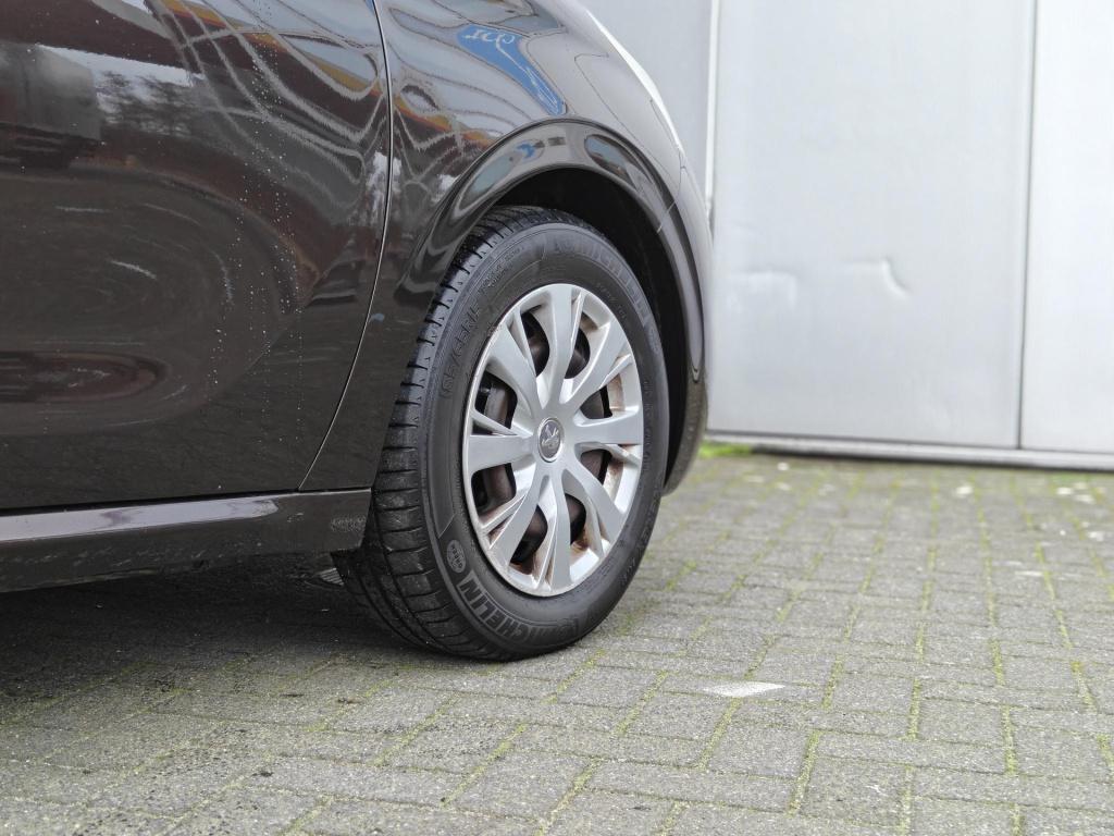 Peugeot 208 1.2 vti active top onderhoud/distributie v.v.