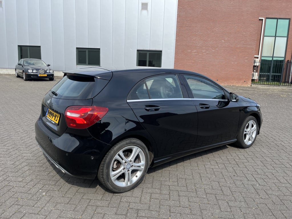 Mercedes-Benz A-Klasse 160 amg night edition