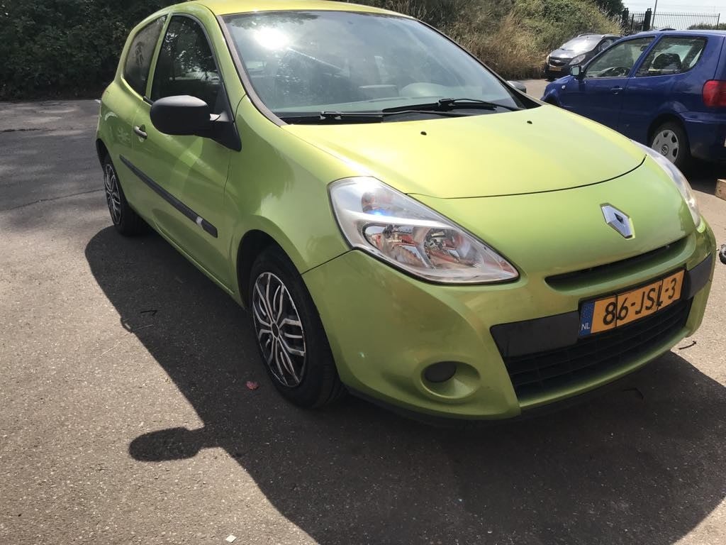 Renault Clio 1.2 special line