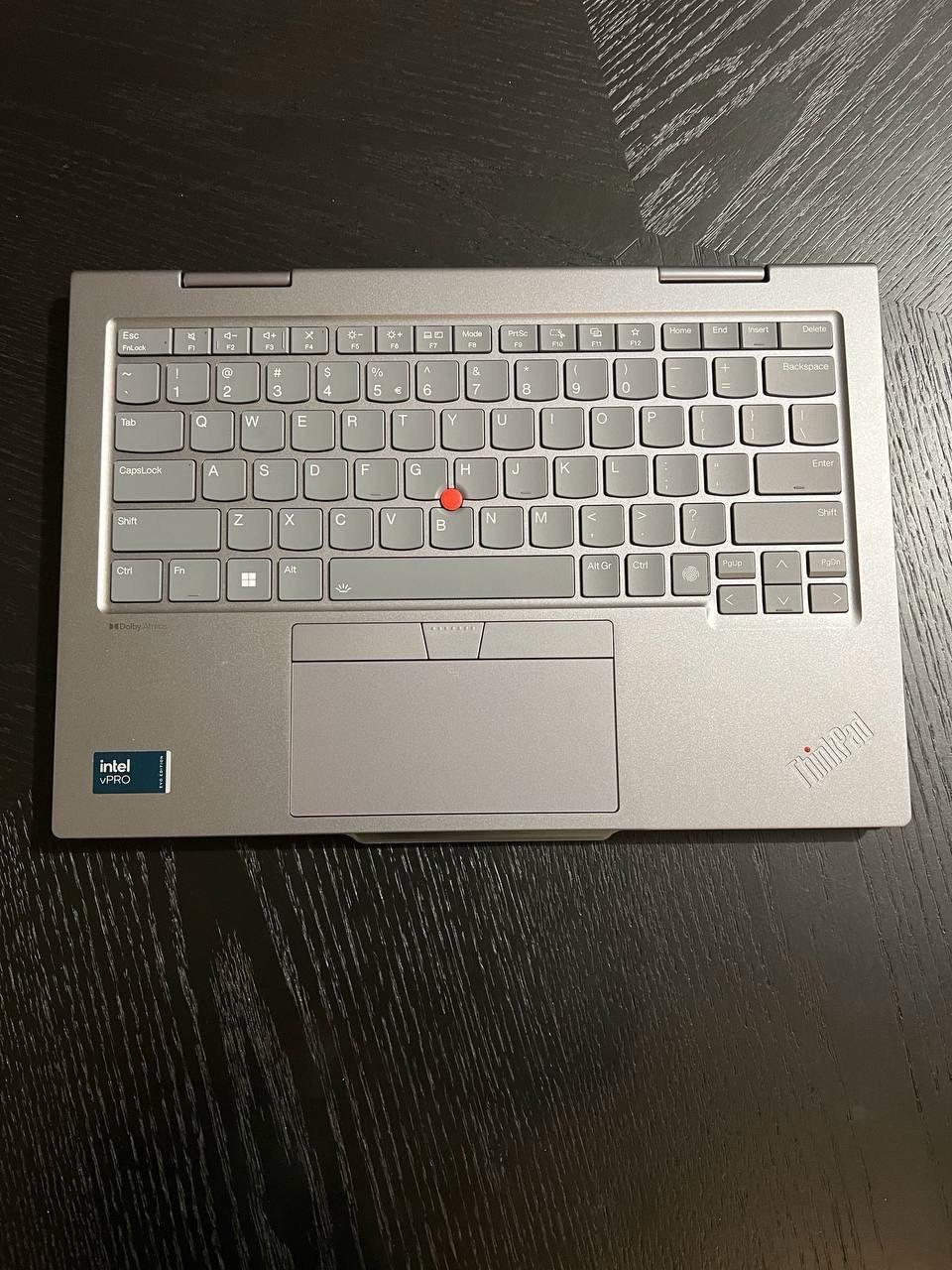 Nieuwe Lenovo ThinkPad X1 2-in-1 Gen 9 - Ultra 7, 32GB, 4TB