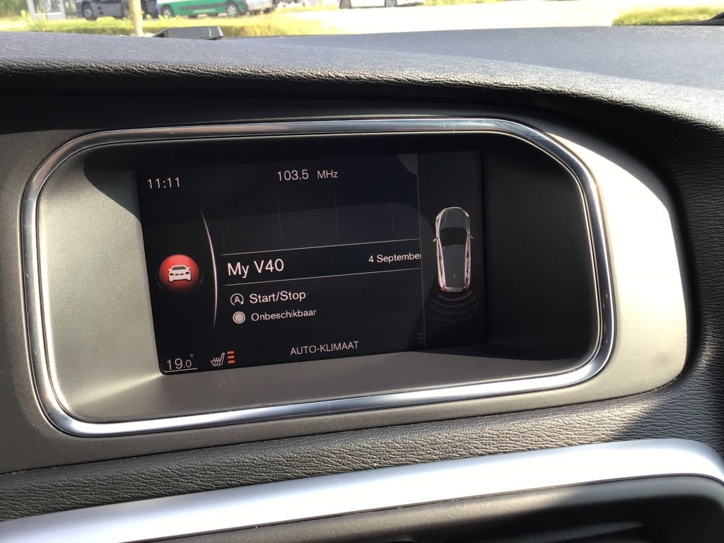 Volvo V40 2.0 t4 business sport stand kachel a.camera