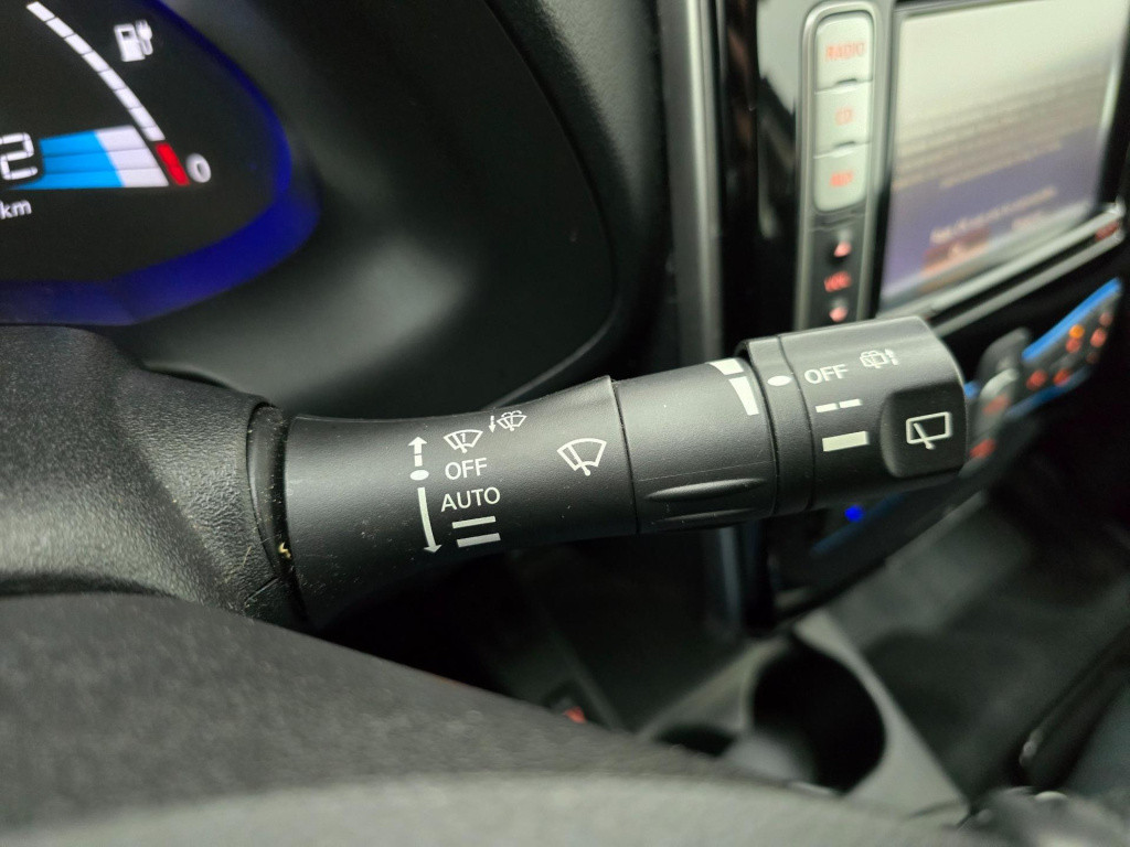 Nissan Leaf occasion acenta 30 kwh met parkeercamera | tweedehands nissan l