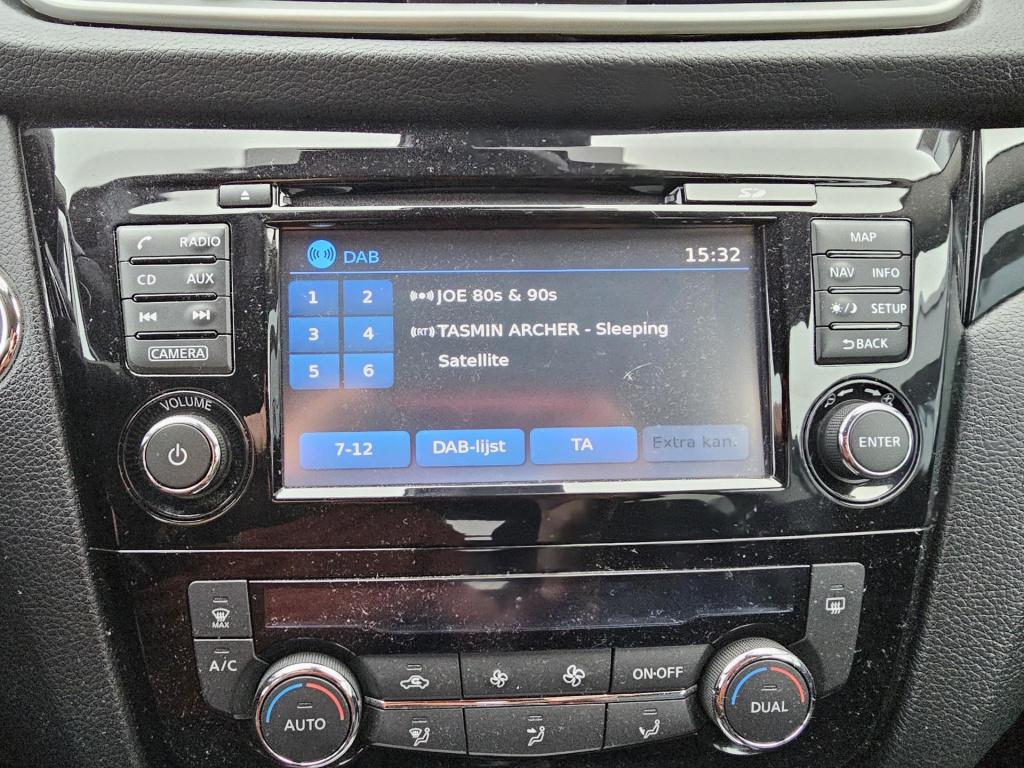 Nissan Qashqai 1.2 connect edition