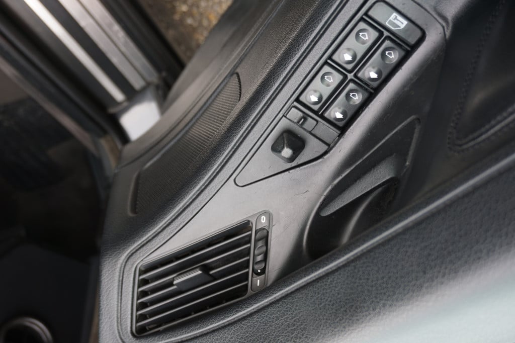BMW 8-serie 850 ci l 12 cilinders l lederen bekleding l memory stoelen l yo