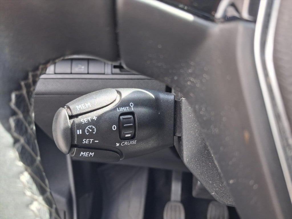 Peugeot 3008 1.2 pt 130pk s&s allure navigatie | apple carplay & android au