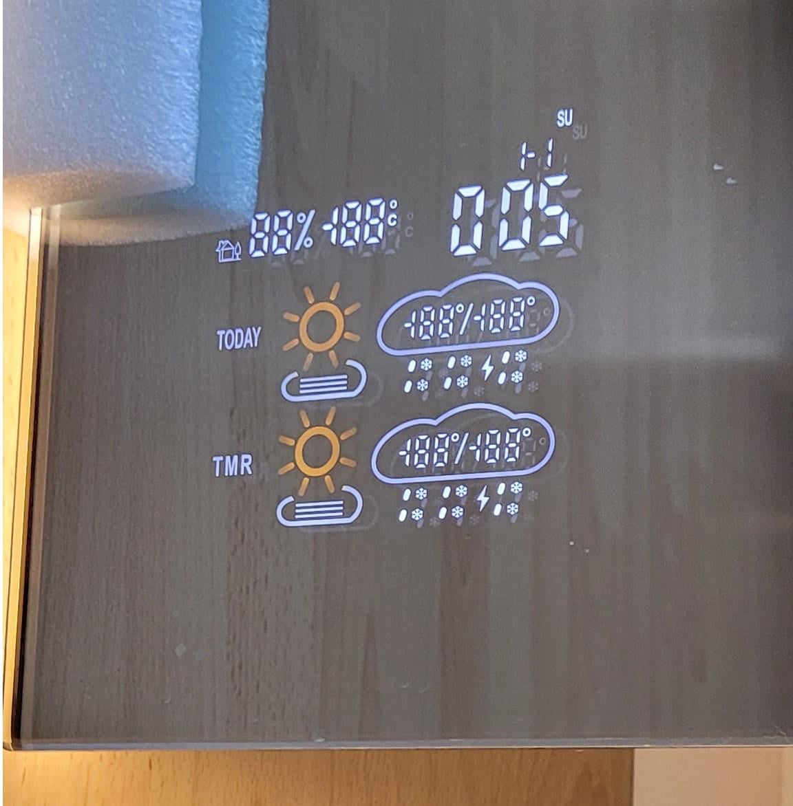 Badkamerspiegel Smart Mirror 100 x 60 met verwarming en verlichting €45