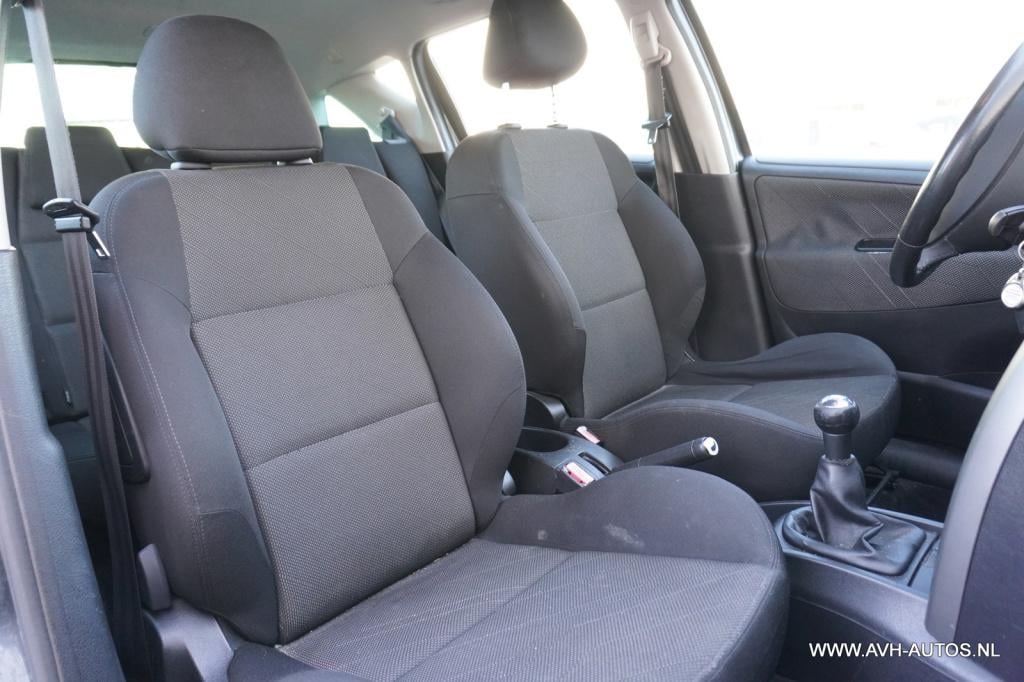 Peugeot 207 sw 1.4 vti xs