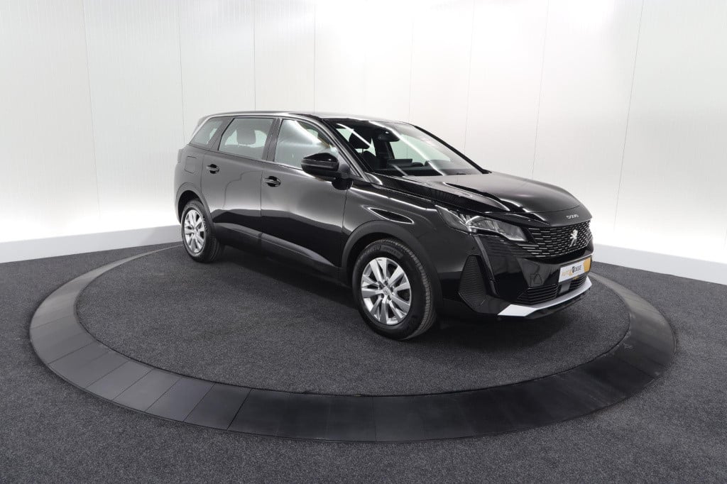 Peugeot 5008 puretech 130 eat8 active pack | 7 zitplaatsen | camera | navig