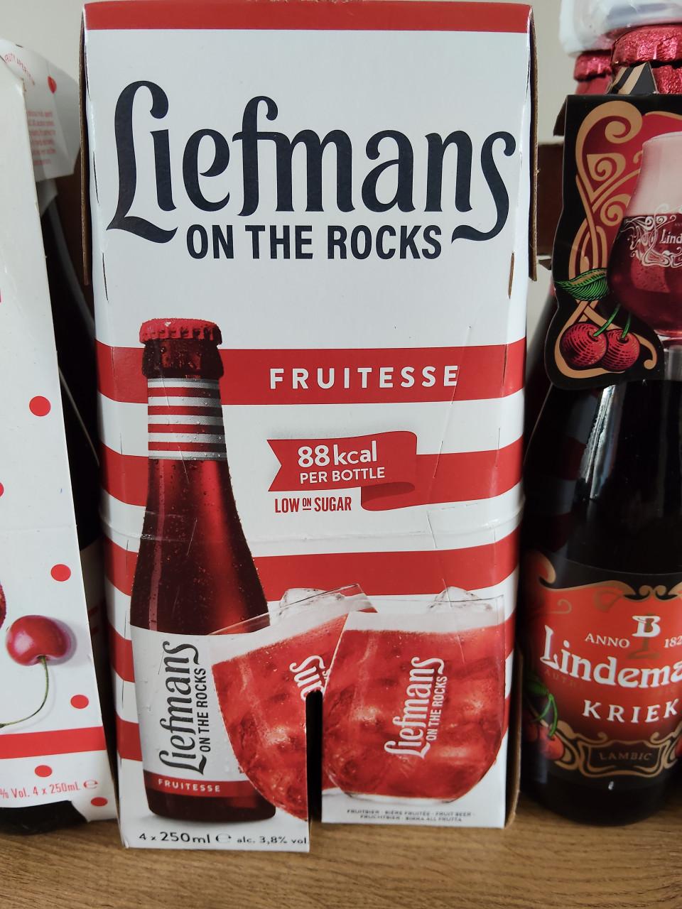 Diverse fruit bieren in 4-packs