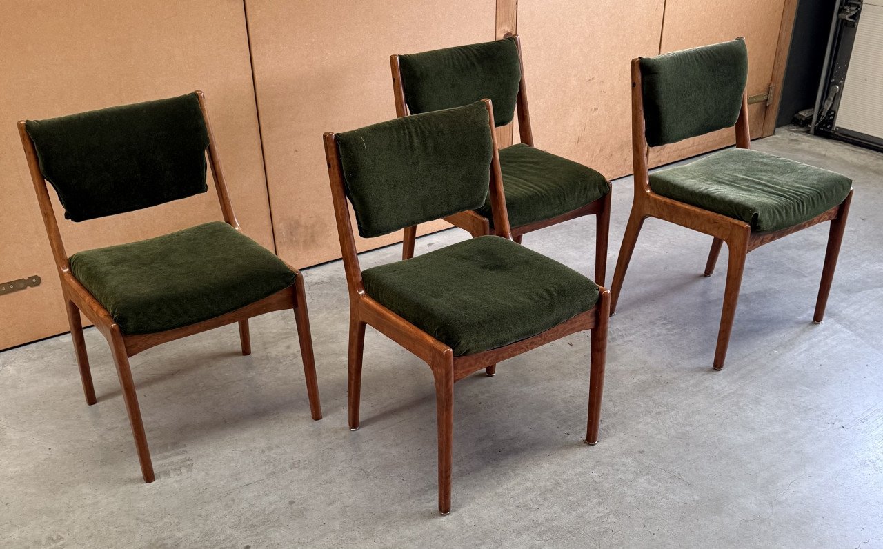 Vintage Scandinavische eetkamer