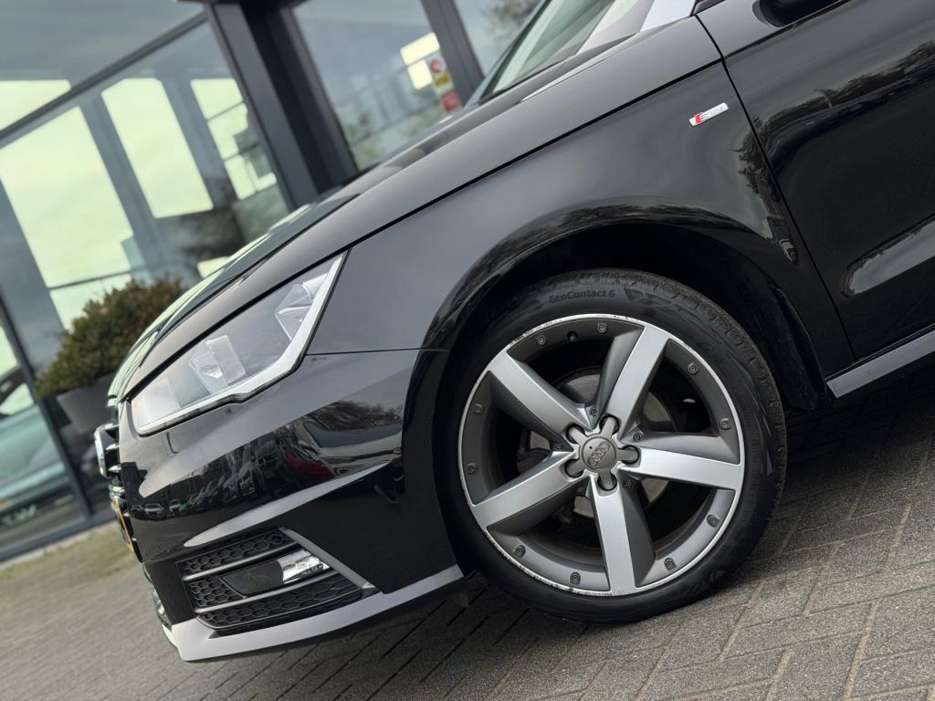 Audi A1 Sportback 1.0 tfsi design * cruise control * 17 inch * trekhaak * n