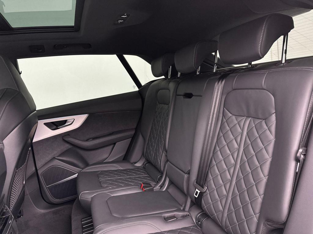 Audi Q8 pro line s (c2 pi) 55 tfsi e 290 kw / 394 pk suv