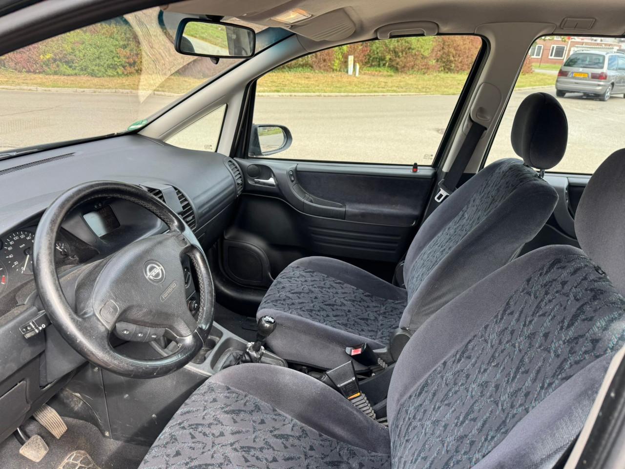 Opel zafira bj 2001 7 persoons 1250 euro