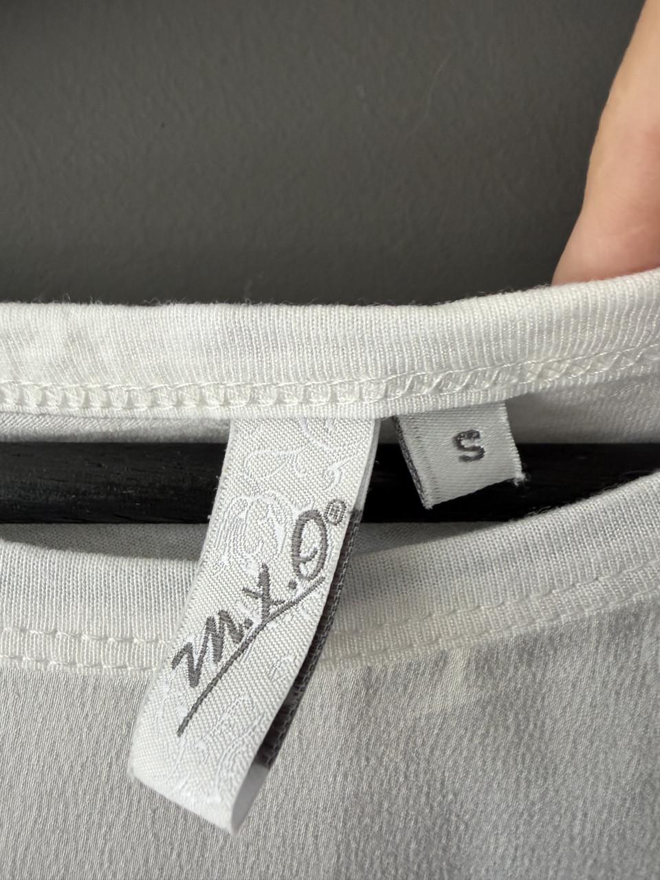 Wit damesshirt met print merk MXO