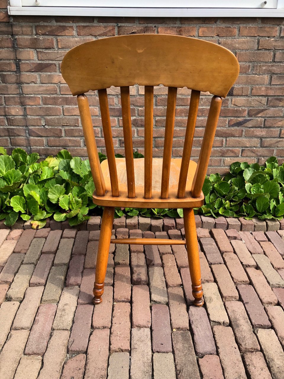 4 houten eettafel stoelen.
