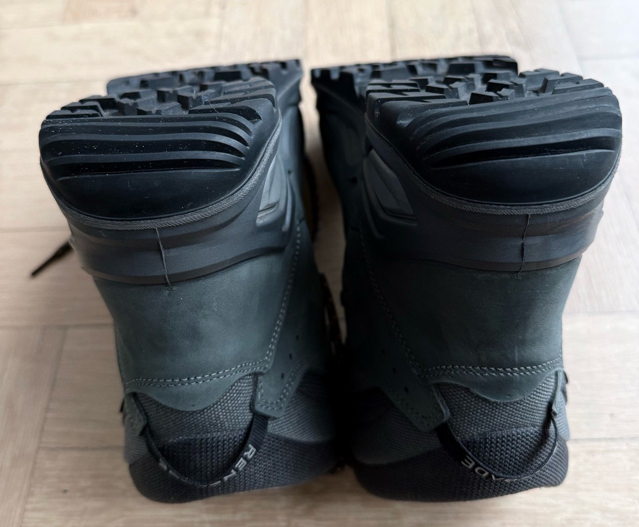 LOWA Renegade wandelschoenen NIEUW maat 42,5