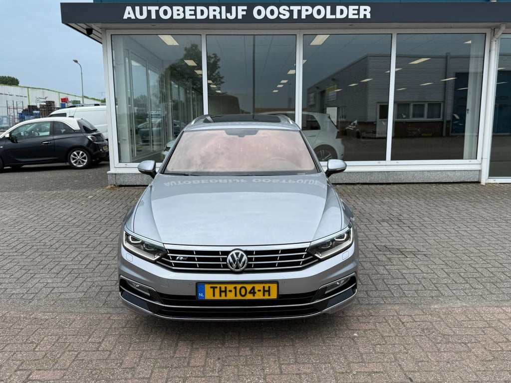 Volkswagen Passat variant 1.4 tsi act highline business r