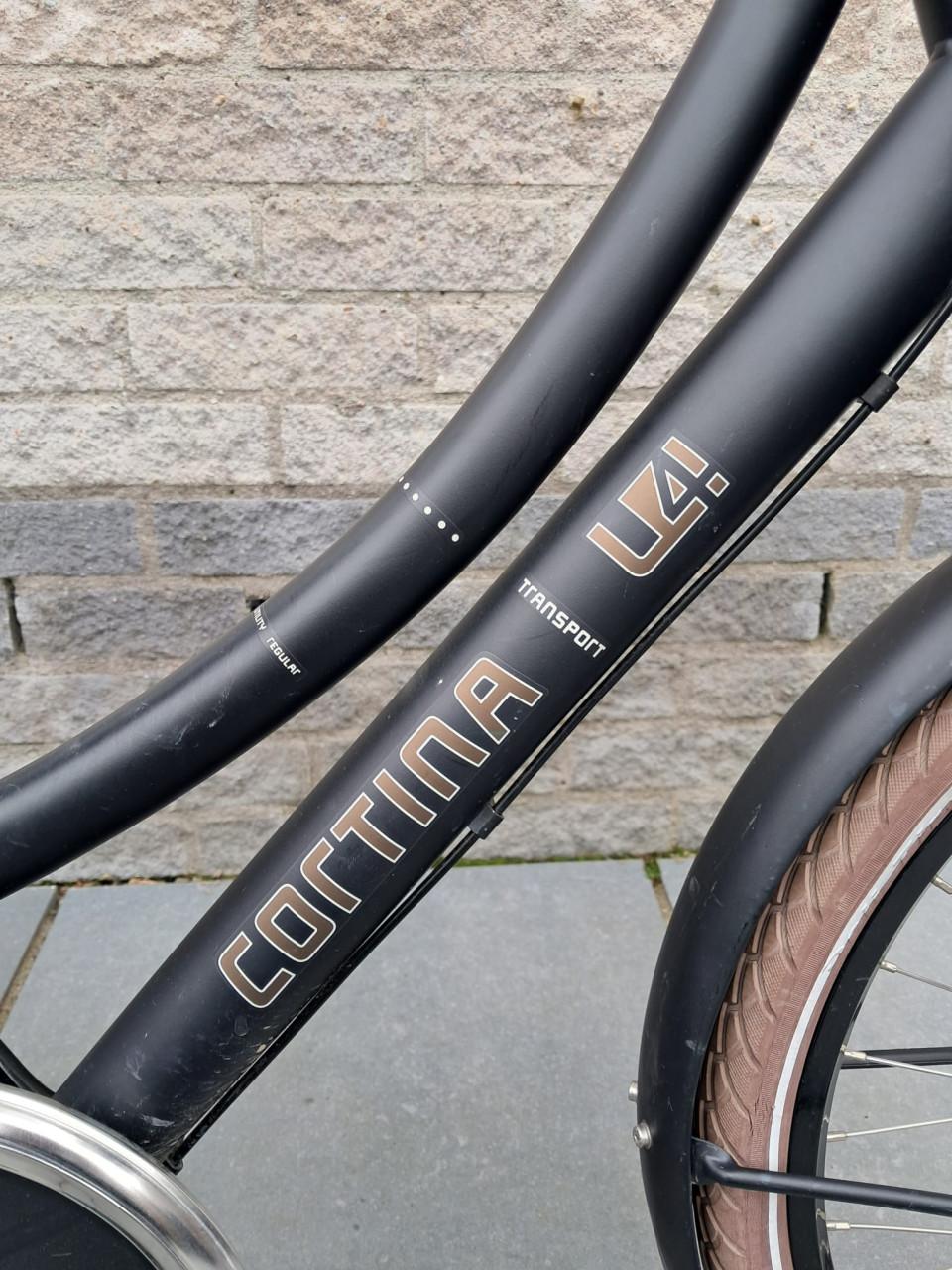 Leuke 24 inch Cortina U4 Meisjesfiets