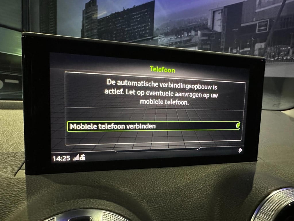 Audi Q2 35 tfsi business edition *navi*led*leer*trekhaak*