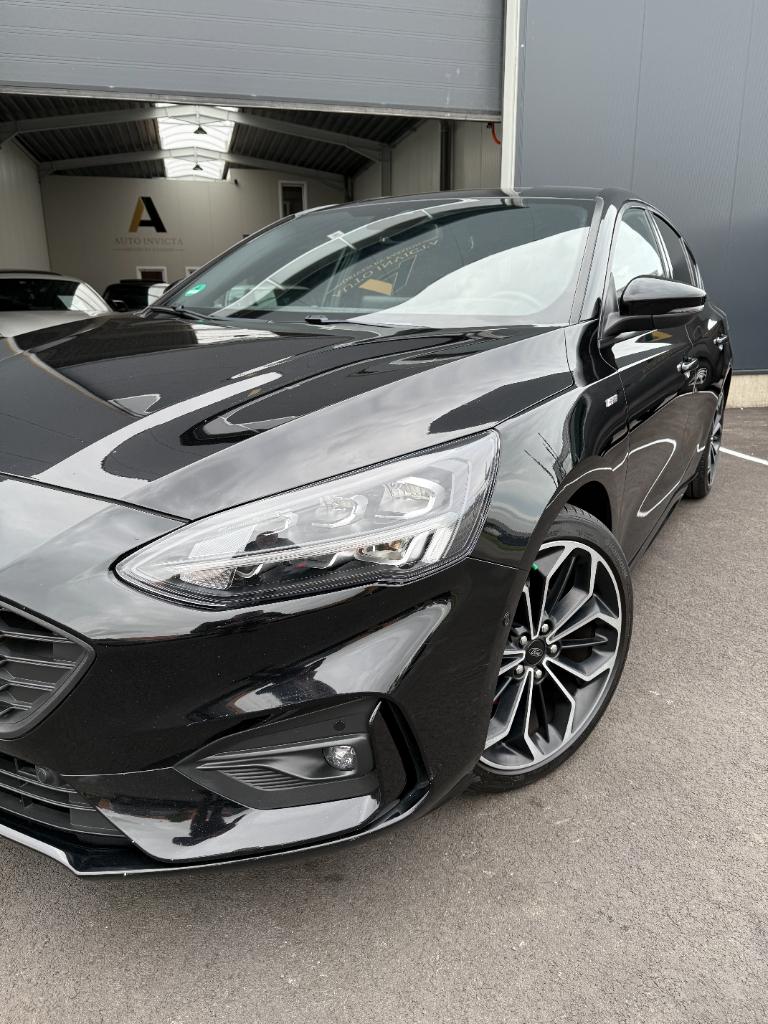 Ford Focus 1.0 ecoboost st line business