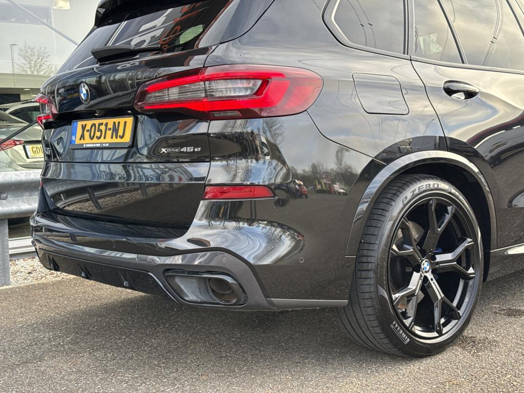BMW X5 xdrive45e high executive m sport individual | massage | skylounge | 