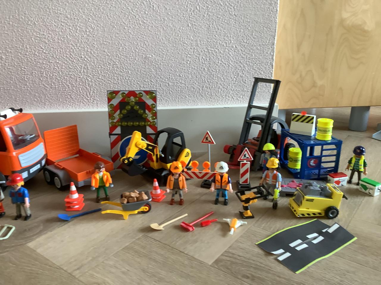 Partij Playmobil van 9 sets bouwvakkers