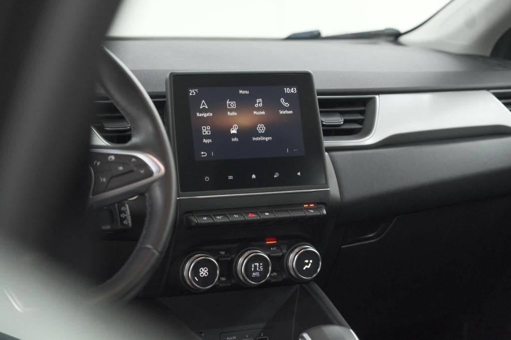Renault Captur tce 130 edc limited | trekhaak | adaptieve cruise control | 