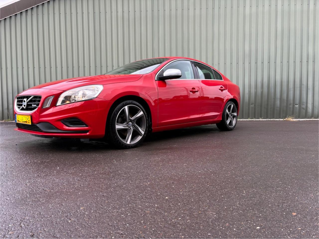 Volvo S60 D2 R-Design